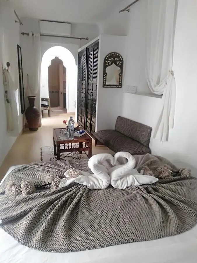 ***  Riad Essaada Marraquexe Marrocos